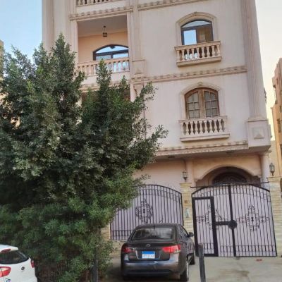 260 m Residential building , super lux, for sale in the first settlement, the seventh neighborhood, New Cairo